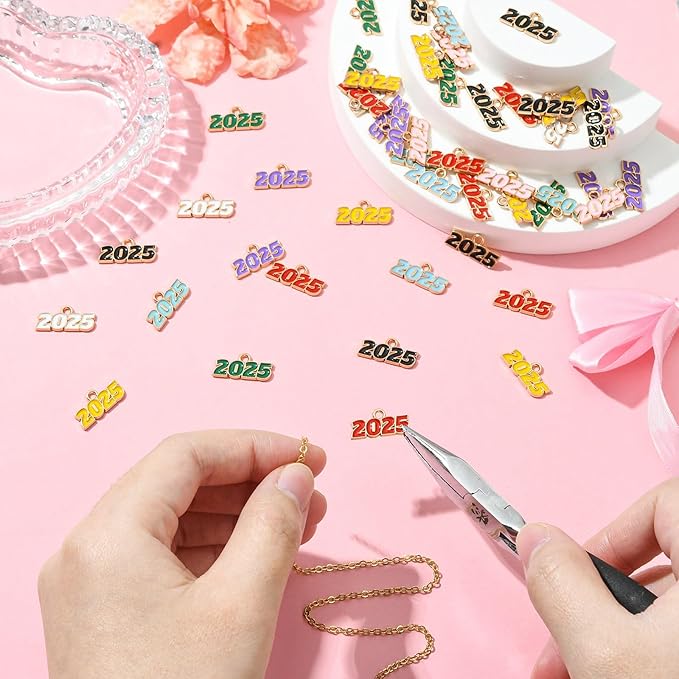 Stiesy 80 Pcs 8 Colors Colorful Enamel 2025 Year CharmsNumber 2025 Letter Graduation Tassels Dangle Charms Bulk for Jewelry Making Crafts DIY Bracelets Necklace Presents