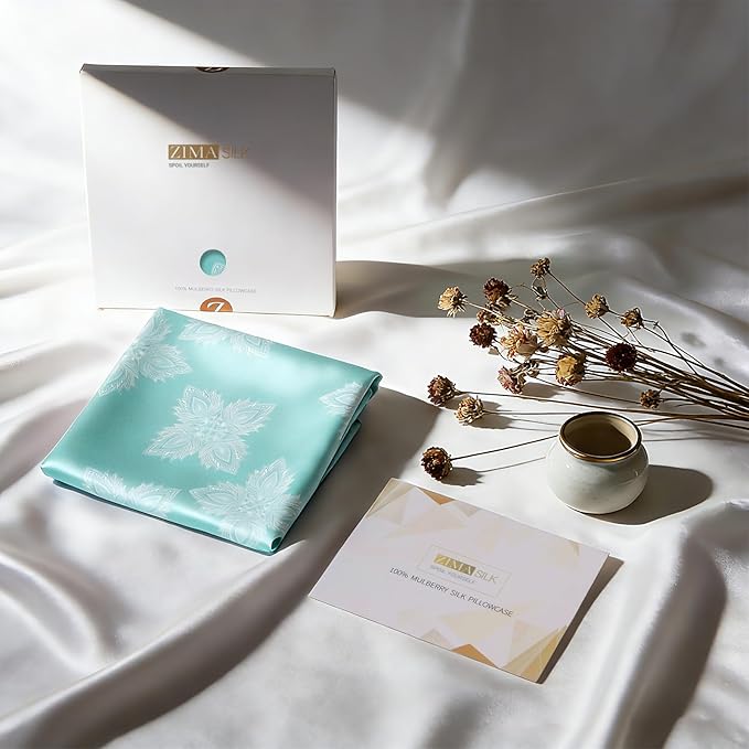 ZIMASILK 100% Pure Mulberry Silk Pillowcase for Hair and Skin Health, Soft and Smooth, Both Sides Premium Grade 6A Silk, 600 Thread Count, with Hidden Zipper, 1pc (Standard 20"x26", Mint Green)