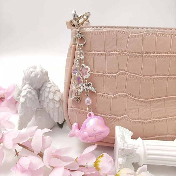Cute Keychain Aesthetic Y2K Keychain Accessories Heart Butterfly Strawberry Bear Key Chain for Keys Bags Women Gifts