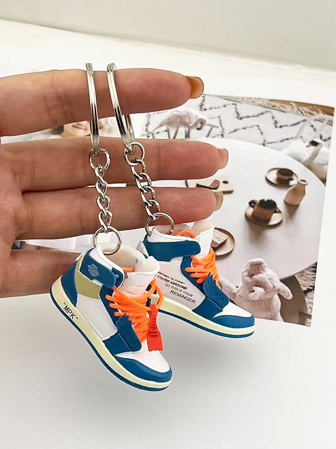 MPK 3D Mini Shoe Keychain,Sneaker Shoe lovers Keychainirthday Birthday Party Mystery Goodie Bag Prizes