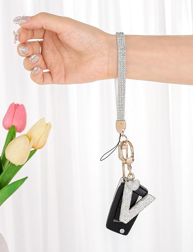 Initial Keychain for Women Girls,Bling Letter Key chain Initial with Heart,Pink Keychain Charms for Backpack Handbag
