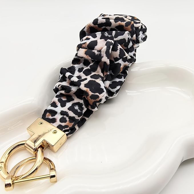 Scrunchie Wristlet Keychain for Women Men, Cute Stretchy Wrist KeyChain for Car Keys with 3 Keyrings and 1 D ring