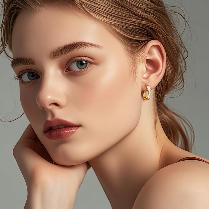 CHLOÉ LOVETT Gold Earrings 14K Gold Hoop Earrings for Women Diamond Hoop Earrings for Womens Earrings Dazzling Square Cubic Zirconia Gold Huggie Hoop Earrings 13mm 25mm