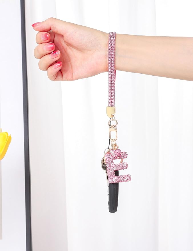 Initial Keychain for Women Girls,Bling Letter Key chain Initial with Heart,Pink Keychain Charms for Backpack Handbag