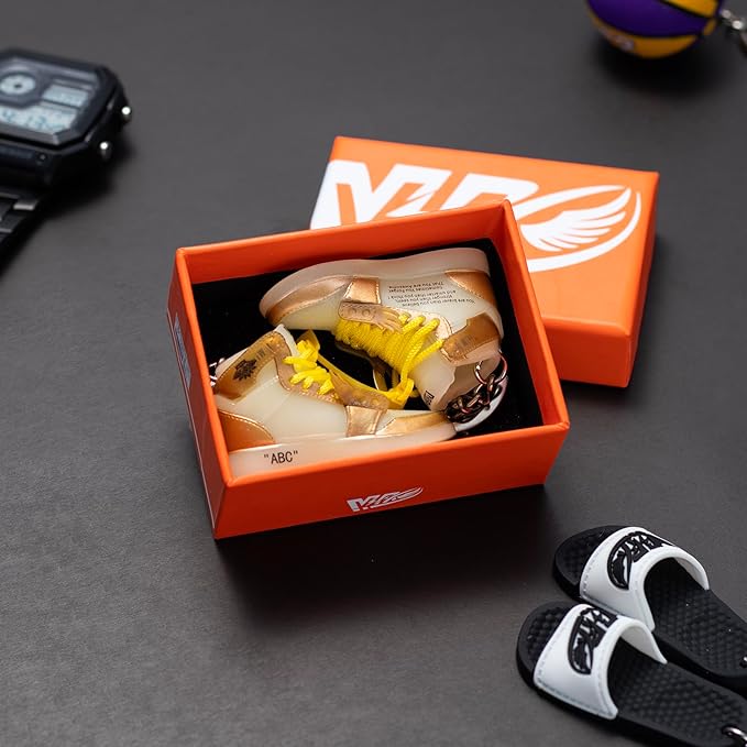MPK 3D Mini Shoe Keychain,Sneaker Shoe lovers Keychainirthday Birthday Party Mystery Goodie Bag Prizes