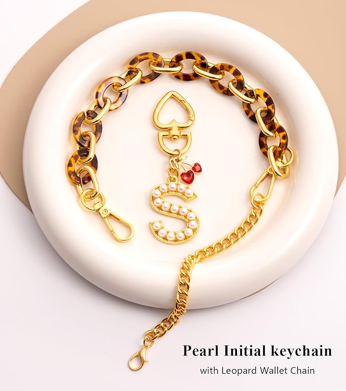 Pearl Initial Keychain with Leopard Bag Charms Wallet Chain Women Cute Alphabet Keychains Charm for Purse Handbag