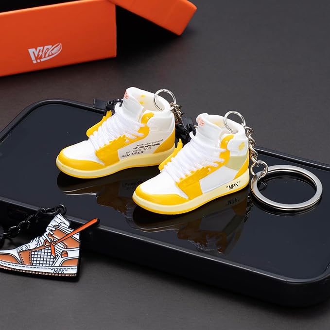 MPK 3D Mini Shoe Keychain,Sneaker Shoe lovers Keychainirthday Birthday Party Mystery Goodie Bag Prizes