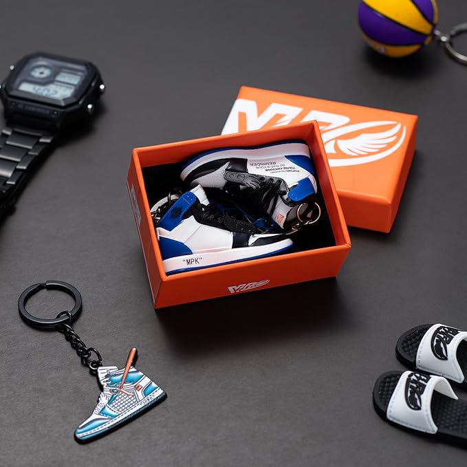 MPK 3D Mini Shoe Keychain,Sneaker Shoe lovers Keychainirthday Birthday Party Mystery Goodie Bag Prizes
