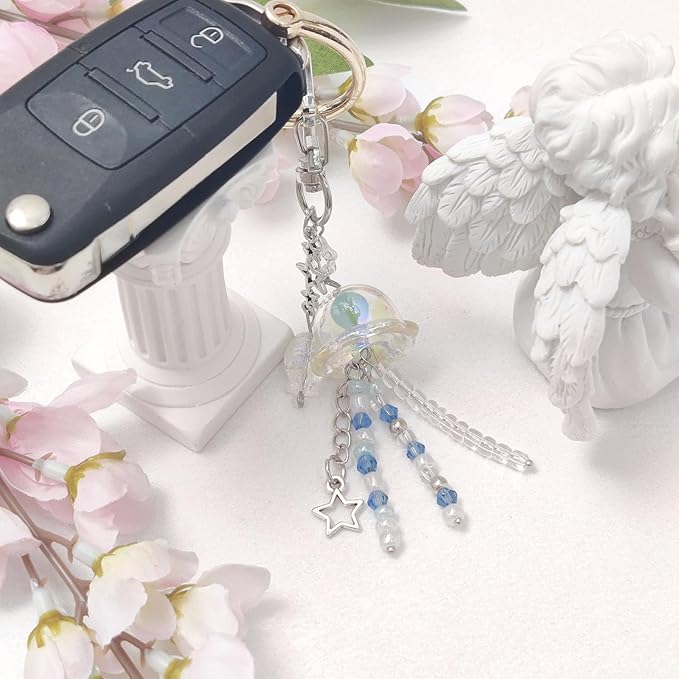 Cute Keychain Aesthetic Y2K Keychain Accessories Heart Butterfly Strawberry Bear Key Chain for Keys Bags Women Gifts