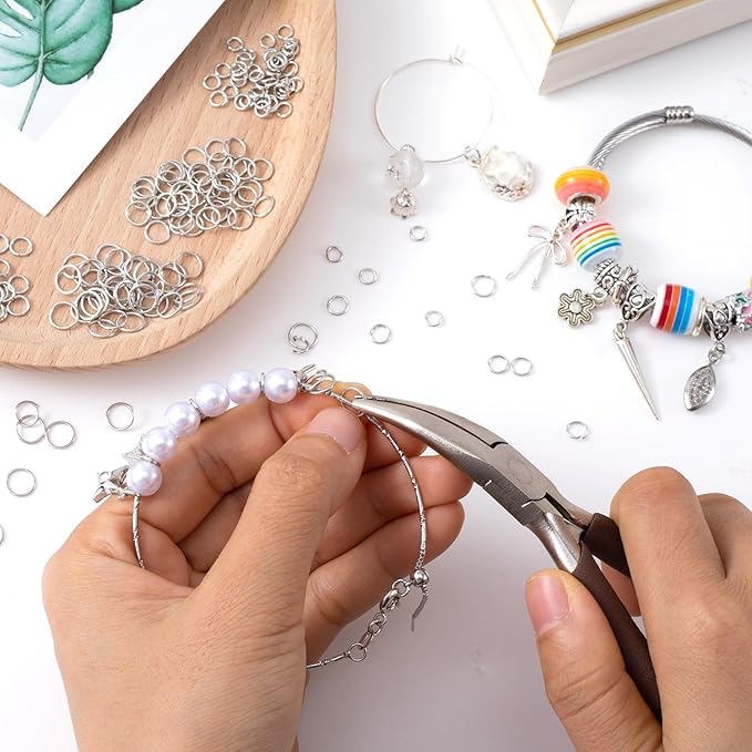1540pcs Jump Rings for Jewelry Making, Silver Plated 4/5/6/7 mm Open Jump Rings, 20 Gauge Thickness Split Connector Ring for Earrings, Bracelets, Necklaces, DIY Crafts