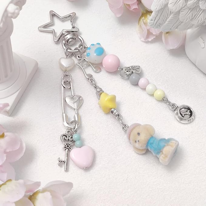 Cute Keychain Aesthetic Y2K Keychain Accessories Heart Butterfly Strawberry Bear Key Chain for Keys Bags Women Gifts