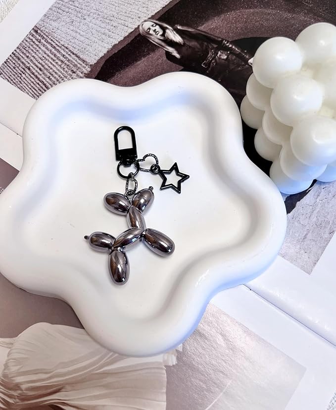 LAEKOU Star Balloon Dog Keychain for Women, Cute Y2K Key Chain Accessories, Aesthetic Charms for Bag Backpack