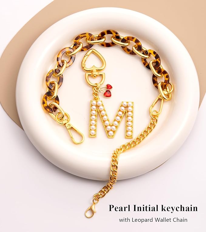 Pearl Initial Keychain with Leopard Bag Charms Wallet Chain Women Cute Alphabet Keychains Charm for Purse Handbag