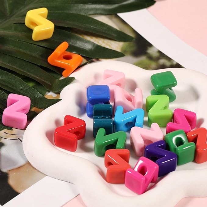 40 PCS Letter Beads 3D Acrylic 21mm x 16mm Z Loose for Jewelry Making Bracelet Necklaces Keychain Phone Bag Chain Key Chains(Mixed Color Z)