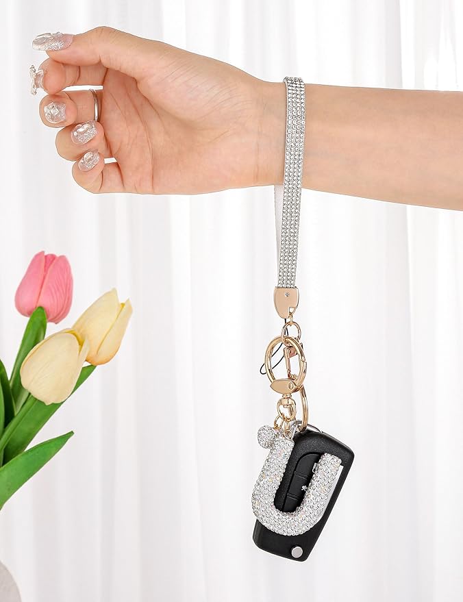 Initial Keychain for Women Girls,Bling Letter Key chain Initial with Heart,Pink Keychain Charms for Backpack Handbag