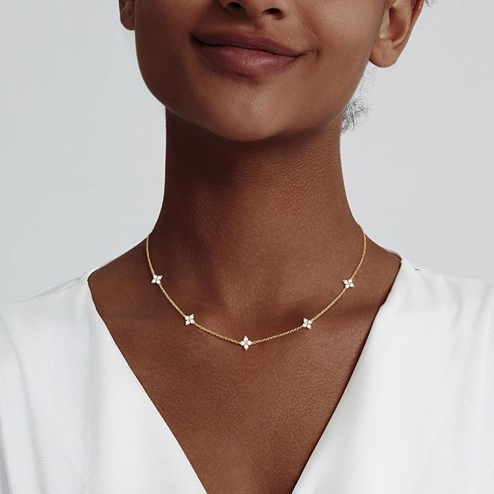 Luxval Diamond Pendant Gold Necklace for Women，Dainty 18k Gold Plated Choker Necklaces Simple Gold Jewelry Gifts for Women Girls