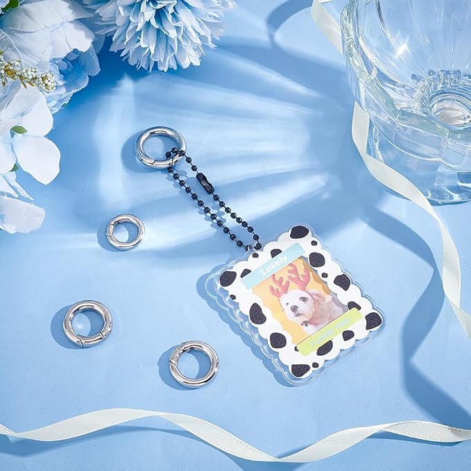 UNICRAFTALE 4pcs 4 Sizes Spring Gate Rings Stainless Steel Key Rings Carabiner Lock Clasps Connector Keychain Ring Round Snap Clasps Metal Spring Gate Rings for Jewelry Making Bag Purse Handbag Strap