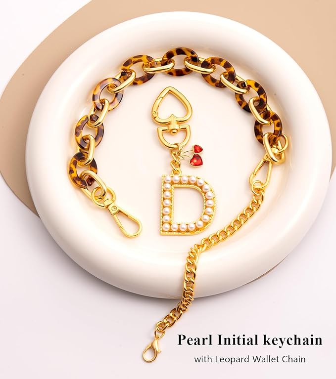 Pearl Initial Keychain with Leopard Bag Charms Wallet Chain Women Cute Alphabet Keychains Charm for Purse Handbag