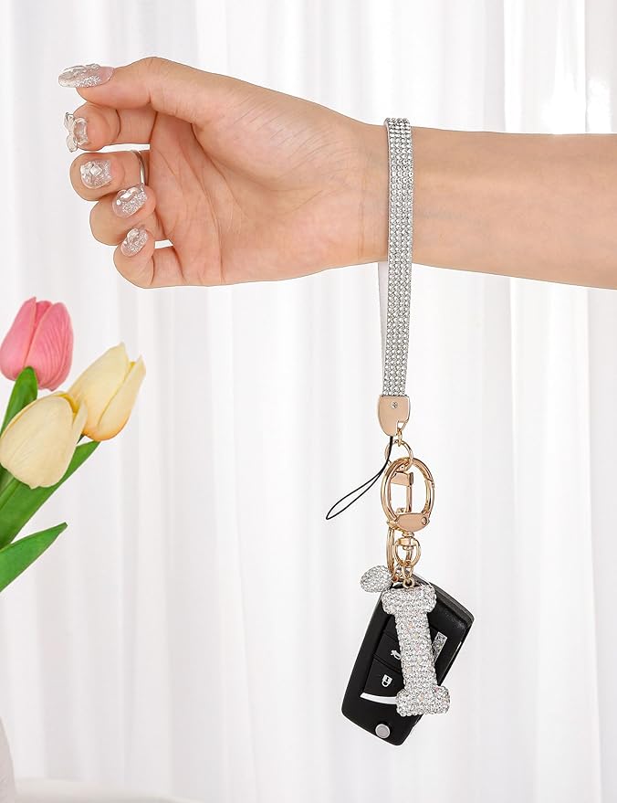 Initial Keychain for Women Girls,Bling Letter Key chain Initial with Heart,Pink Keychain Charms for Backpack Handbag