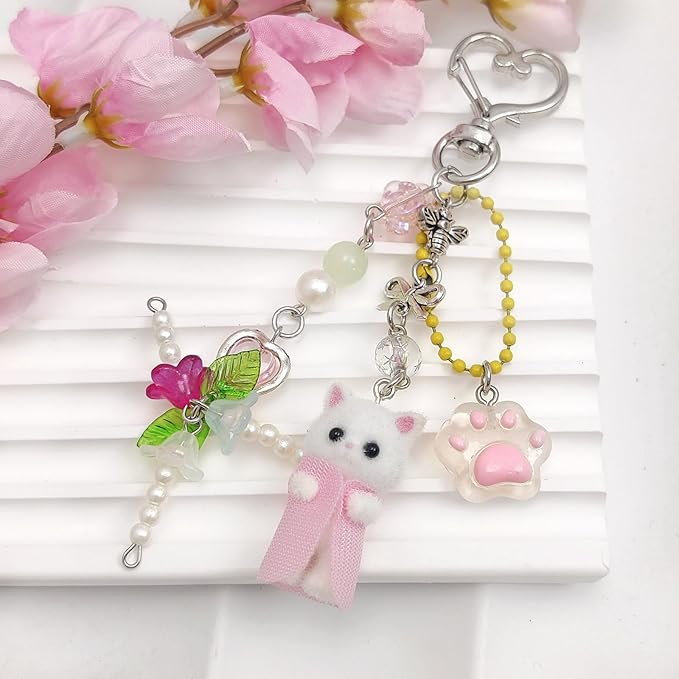 Cute Pink Keychain,Fuzzy Cat Keychain Aesthetic Y2K KeychainStylish KeychainsAccessories