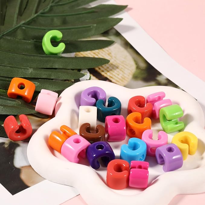 40 PCS Letter Beads 3D Acrylic 21mm x 16mm C Loose for Jewelry Making Bracelet Necklaces Keychain Phone Bag Chain Key Chains(Mixed Color C)
