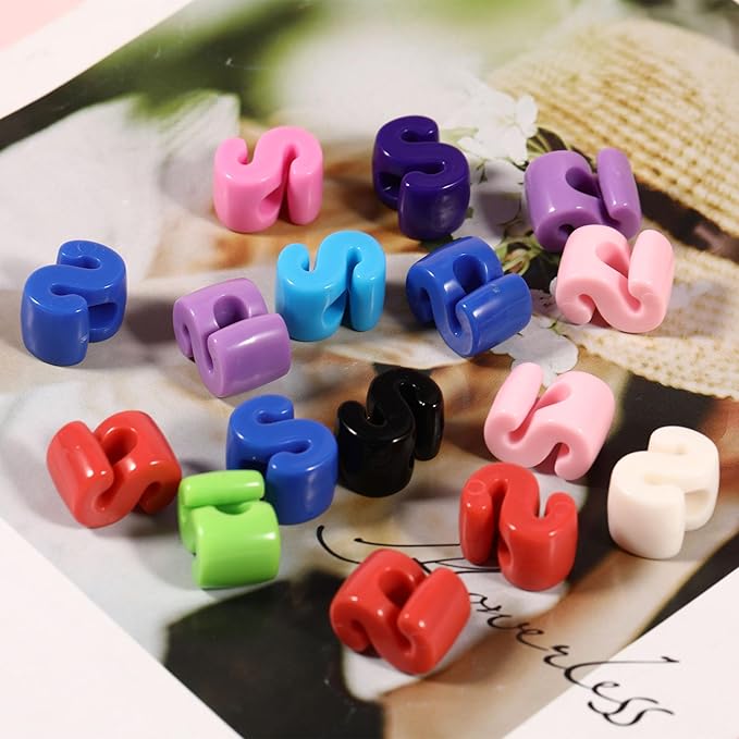 40 PCS Letter Beads 3D Acrylic 18mm x 14mm S Loose for Jewelry Making Bracelet Necklaces Keychain Phone Bag Chain Key Chains(Mixed Color S)