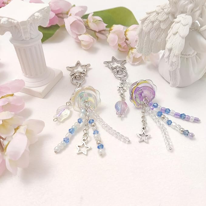 Cute Keychain Aesthetic Y2K Keychain Accessories Heart Butterfly Strawberry Bear Key Chain for Keys Bags Women Gifts