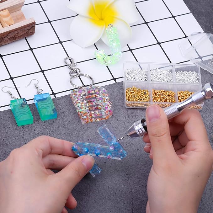 Pin Vise for Resin Casting Molds, Shynek Hand Drill for Jewelry Making Resin Tools Includes 1Pcs Push Hand Drill 10Pcs Drill Bits 480Pcs Eye Screws for DIY Keychain (Gold+silver)
