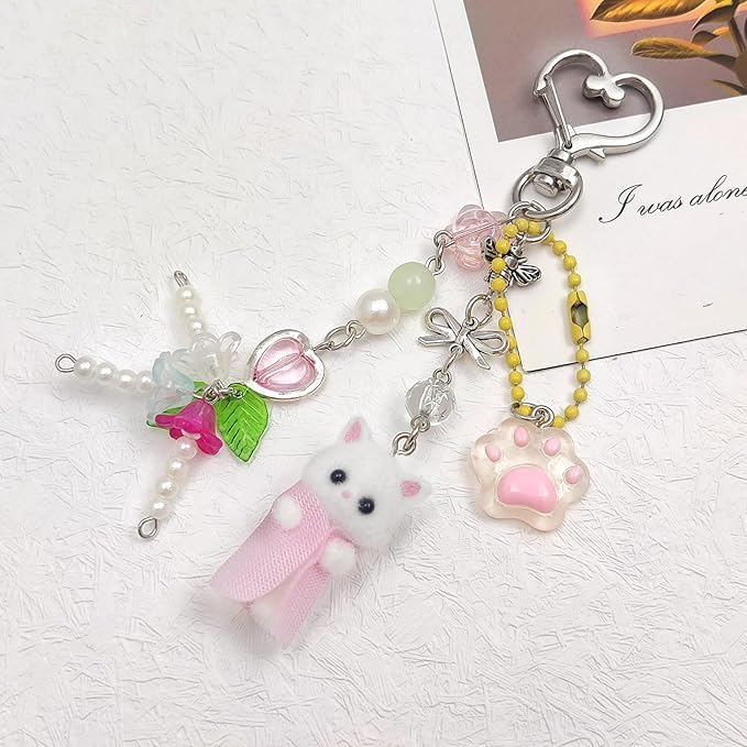 Cute Pink Keychain,Fuzzy Cat Keychain Aesthetic Y2K KeychainStylish KeychainsAccessories