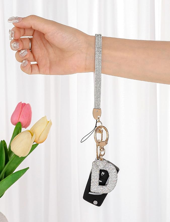 Initial Keychain for Women Girls,Bling Letter Key chain Initial with Heart,Pink Keychain Charms for Backpack Handbag