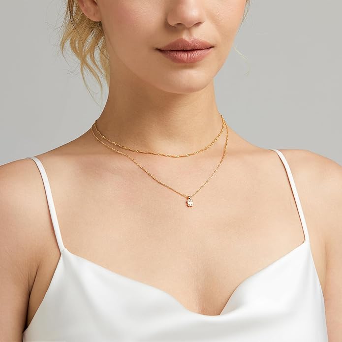 Luxval Diamond Pendant Gold Necklace for Women，Dainty 18k Gold Plated Choker Necklaces Simple Gold Jewelry Gifts for Women Girls