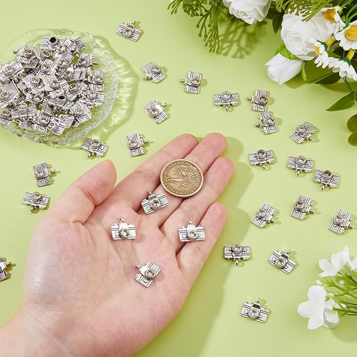 DICOSMETIC 70Pcs Camera Shape Charm Alloy Camera Charms Vintage Photography Charms 14x15.5x4.5mm Mini Metal Charm for Bracelet Earring Jewelry Making, Hole: 1.6mm