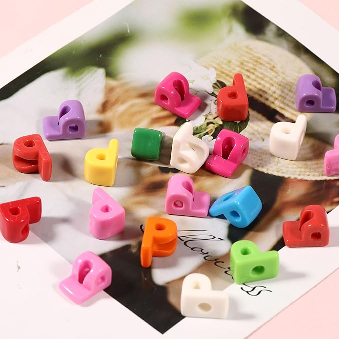 40 PCS Letter Beads 3D Acrylic 21mm x 15mm P Loose for Jewelry Making Bracelet Necklaces Keychain Phone Bag Chain Key Chains(Mixed Color P)