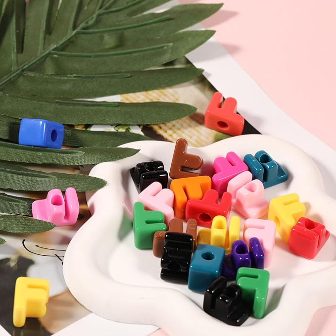 40 PCS Letter Beads 3D Acrylic 21mm x 15mm F Loose for Jewelry Making Bracelet Necklaces Keychain Phone Bag Chain Key Chains(Mixed Color F)