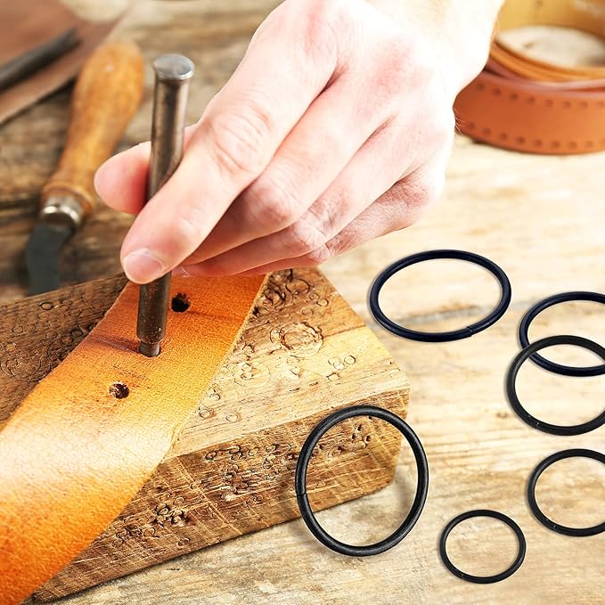 Hotop 35 Pieces Metal O Ring Multi Purpose Non Welded Round Metal Key Ring for Keychains Macrame Dog Leashes Camping Belt Hardware Bag DIY Accessories, 5 Sizes(Black)