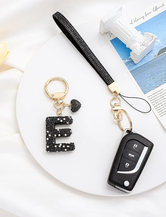 Initial Keychain for Women Girls,Bling Letter Key chain Initial with Heart,Pink Keychain Charms for Backpack Handbag