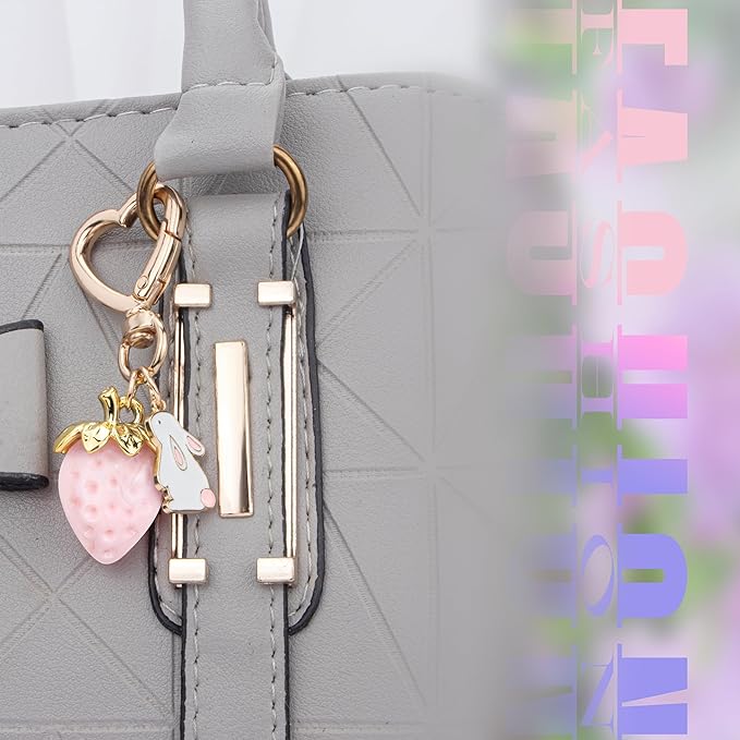 Wikavanli Cute Strawberry Keychain,Bag Charms,Kawaii Heart Flower Daisy Key chains Accessories Decor for Women Girls Purse
