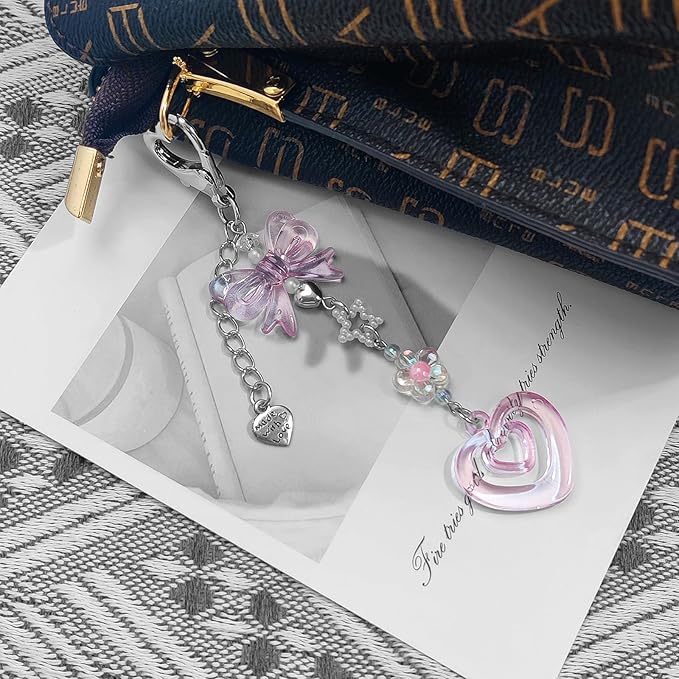 Novelty keychains Aesthetic Y2K Keychain Charms Stylish Keychains Accessories for Women Bag Purse Gifts