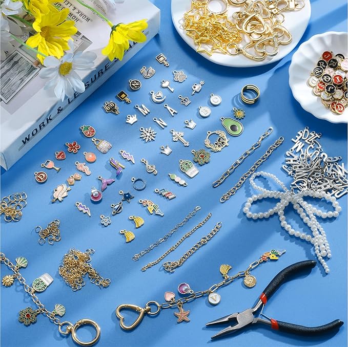 DRHWEFSQ 648Pcs Lipgloss Keychain Making Kit - DIY Jewelry Supplies with 236 Charms, 50 Extender Chains, 60 Clips, 300 Jump Rings & Plier for Custom Keychains, Bags, Handmade Gifts