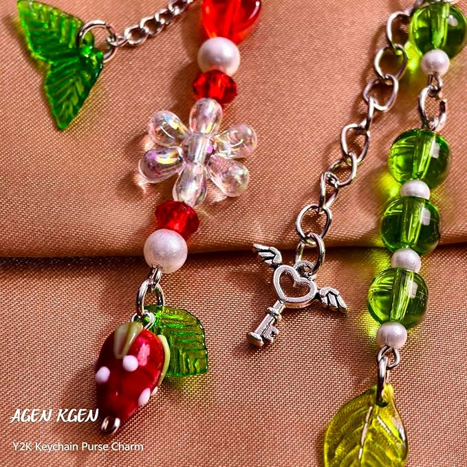 Novelty keychains Aesthetic Y2K Keychain Charms Stylish Keychains Accessories for Women Bag Purse Gifts
