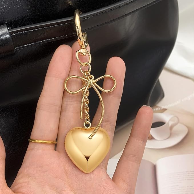 Heart KeyChain for Women Bagchain Gold Silver Fashion Keychains Accessories