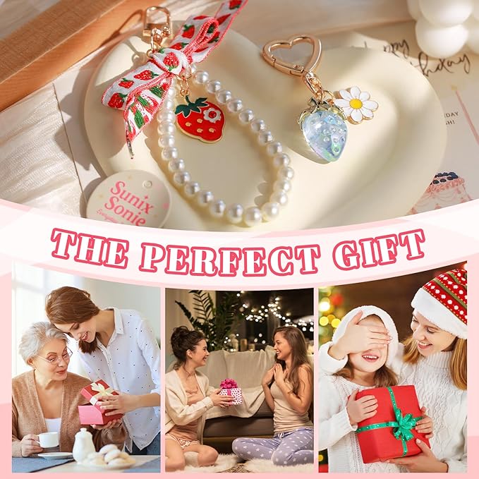 2Pcs Strawberry Keychain Charm Cute Bag Charms Flower Daisy Pearl Bow Keychain Strawberry gift for Women