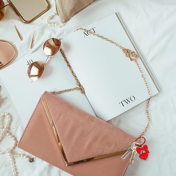 PATIKIL Cute Heart Keychain for Women, Bow Heart Purse Charm Bag Charm Accessories for Handbag Car Purse Backpack Wallet