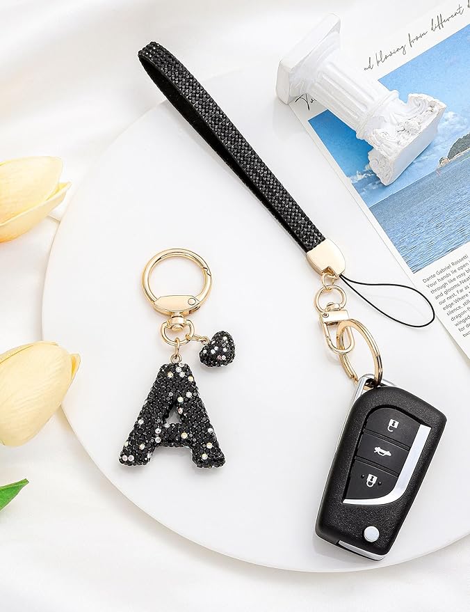 Initial Keychain for Women Girls,Bling Letter Key chain Initial with Heart,Pink Keychain Charms for Backpack Handbag