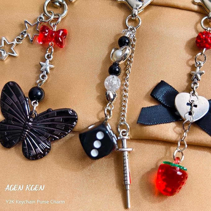 Novelty keychains Aesthetic Y2K Keychain Charms Stylish Keychains Accessories for Women Bag Purse Gifts