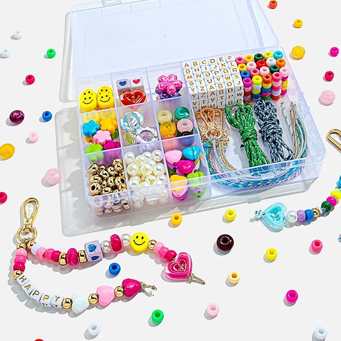 HolidayQbee DIY Bead Keychain Making Kit Beads-421PCS Beaded Bag Charm Making Kit Letter Alphabet Name Beads Heart Flower Key Chain Jewelry Accessories Making Kit for Boy Girls Kids Christmas Gifts