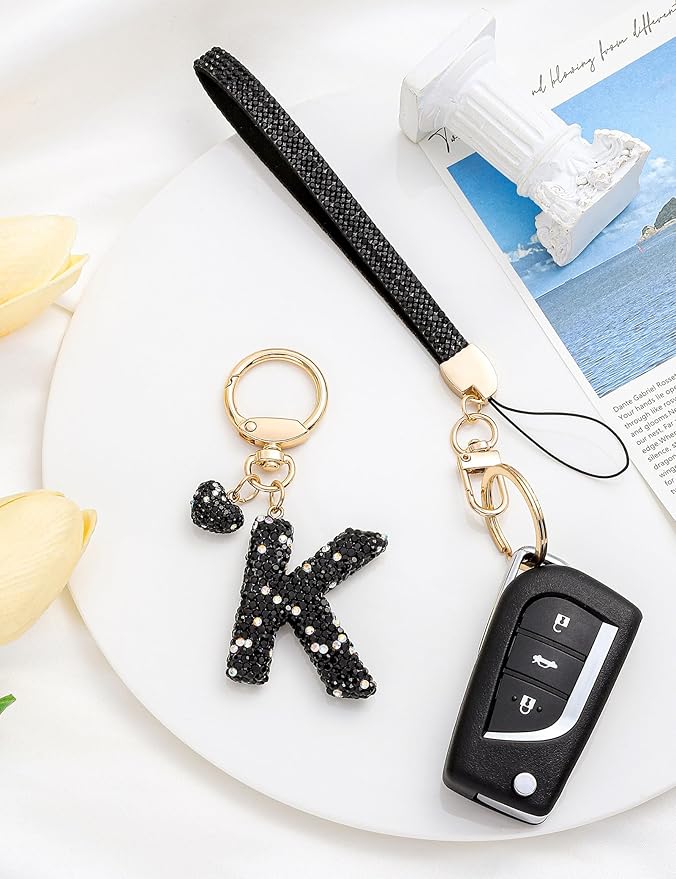 Initial Keychain for Women Girls,Bling Letter Key chain Initial with Heart,Pink Keychain Charms for Backpack Handbag