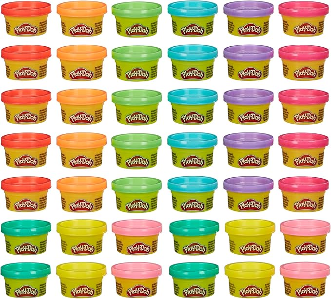 Play Doh Bulk Handout 42-Pack of 1-Ounce Modeling Compound Cans, Christmas Stocking Stuffer Gifts, Prizes, & Party Favors, Kids Arts & Crafts, Preschool Toys, Ages 2+ (Amazon Exclusive)