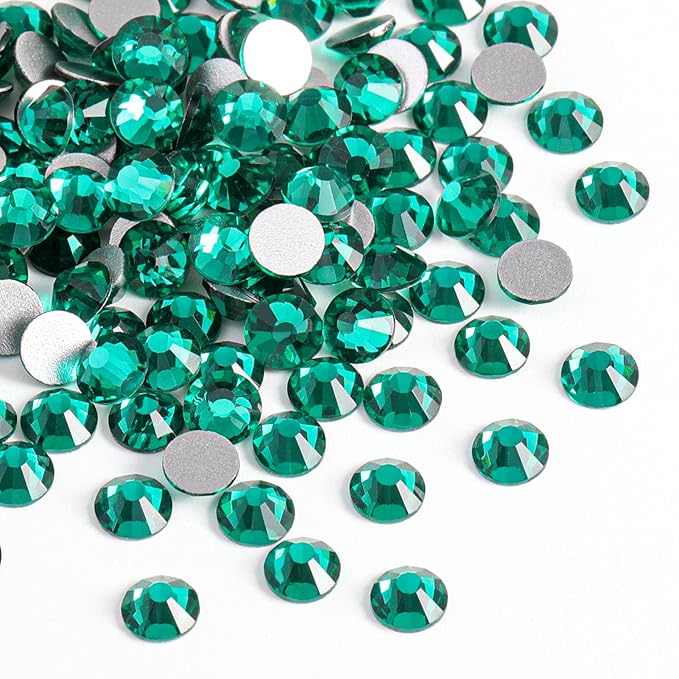 Beadsland Flat Back Crystal Rhinestones Round Gems for Nail Art and Craft Glue Fix, Blue Zircon, 6.3-6.5mm, SS30/288pcs