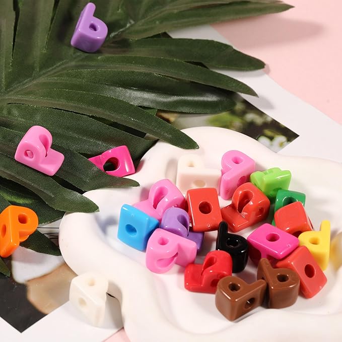 40 PCS Letter Beads 3D Acrylic 21mm x 15mm P Loose for Jewelry Making Bracelet Necklaces Keychain Phone Bag Chain Key Chains(Mixed Color P)